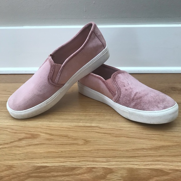 Loft Slip-on Velvet Sneaker Shoe - Picture 2 of 8
